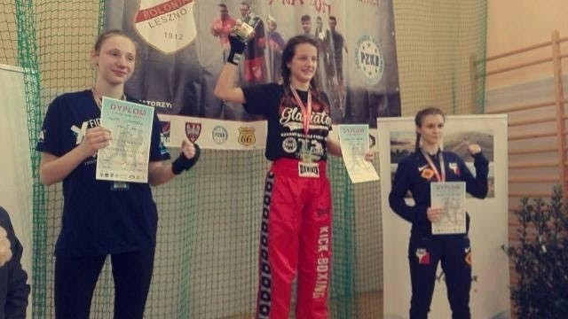 Udany powrót i debiut "gladiatorki" Karoliny Krok w MP w kickboxingu