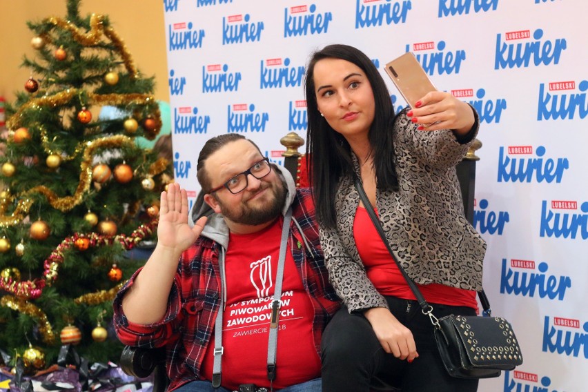 Spotkanie naszych Gwiazdeczek. Były warsztaty, zdjęcia z Mikołajem, nagrody i mnóstwo dobrej zabawy! Zobaczcie zdjęcia i wideo 