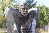 Pomnik Jerzego Kukuczki odsłonięty. AWF Katowice uhonorowała swego patrona