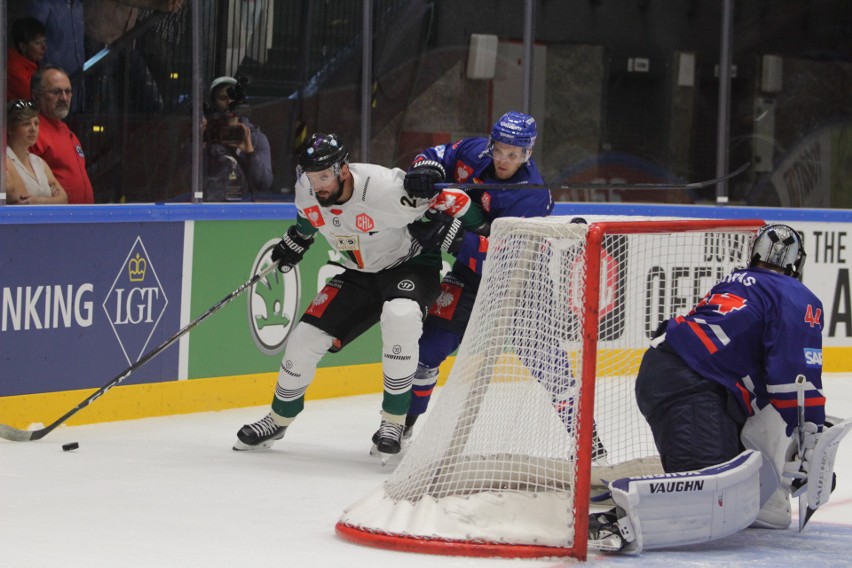 GKS Tychy przegrał po dogrywce z Adler Mannheim 2:3