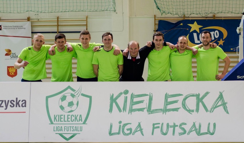 Efektowny koniec Kieleckiej Ligi Futsalu. Mistrzem Istal-Luk [DUŻO ZDJĘĆ] 