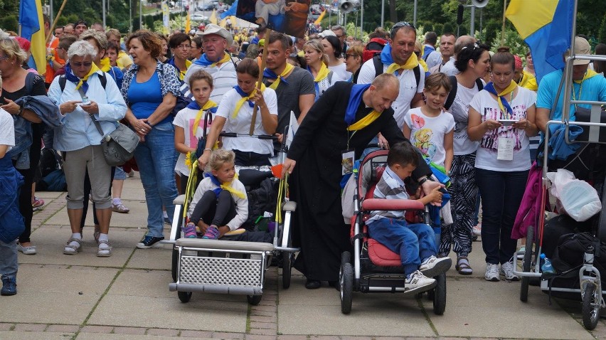 Pielgrzymka Sosnowiecka 25. raz dotarła na Jasną Górę! [ZDJĘCIA]