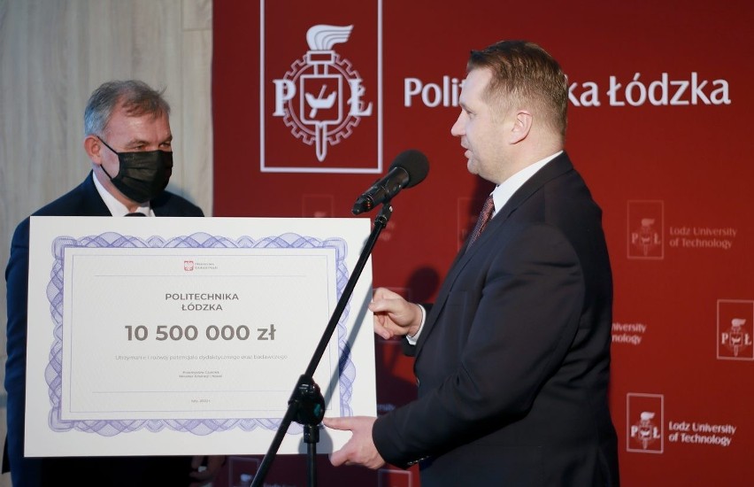 Miliony dla Politechniki Łódzkiej - minister Czarnek w Alchemium