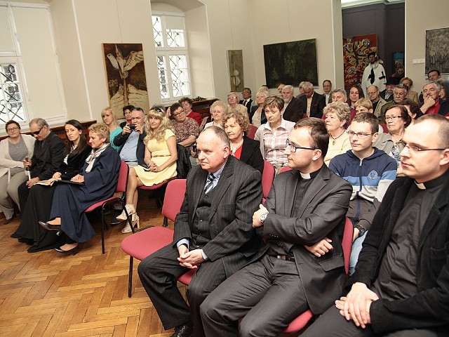 Promocja nowej książki Kazimierza TrybulskiegoSala grudziądzkiego muzeum wypełniła się po brzegi