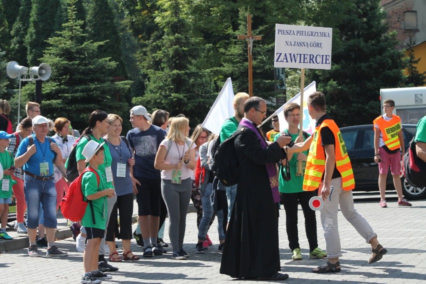 We wtorek około 11 rozpoczęła się Zawierciańska Piesza...