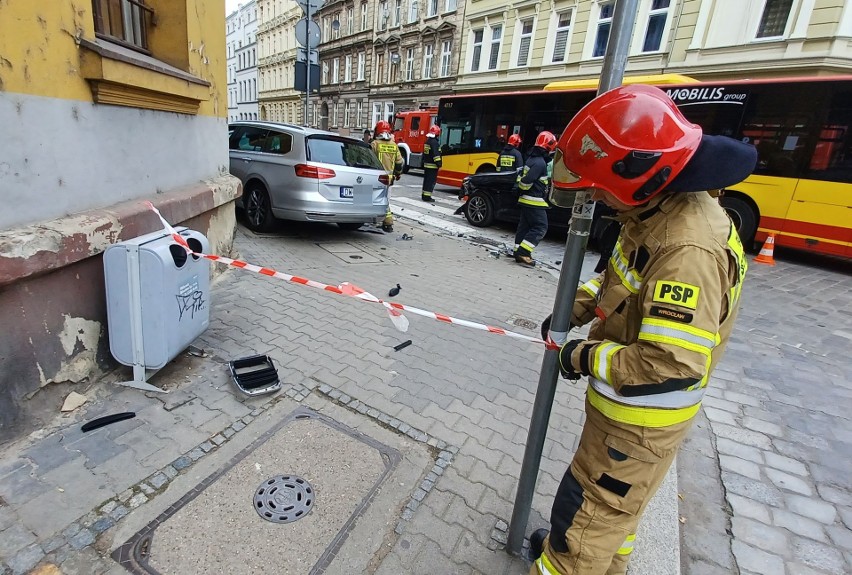 W poniedziałek (11.10.2021) około godziny 12:30 na...