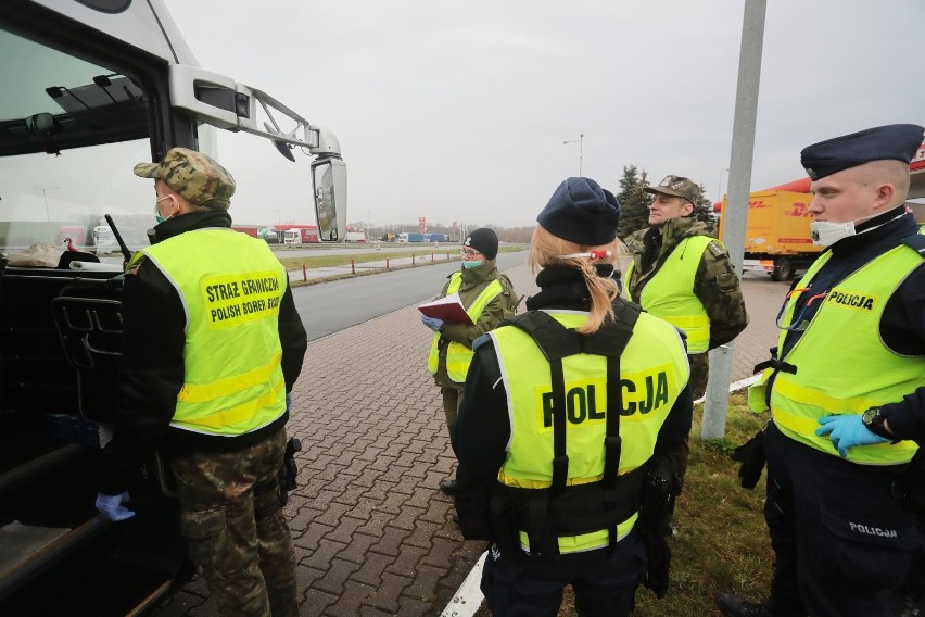 Jednym z najbliższych kroków może być ponowne zamknięcie...