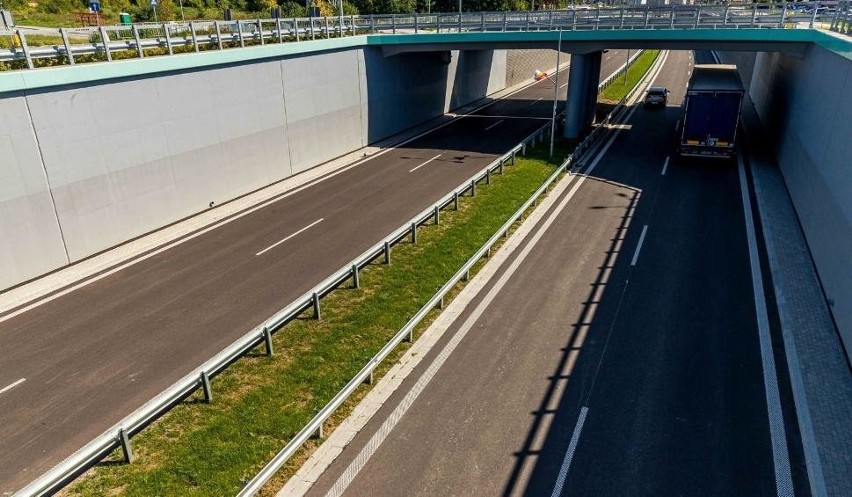 Jest decyzja ws. budowy kolejnego odcinka trasy drogi...