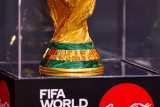 Oto największe grzechy FIFA. Przed mundialem w Katarze platforma Netflix prezentuje dokument "Tajemnice FIFA"