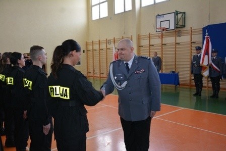 ślubowanie nowych funkcjonariuszy w łódzkiej policji