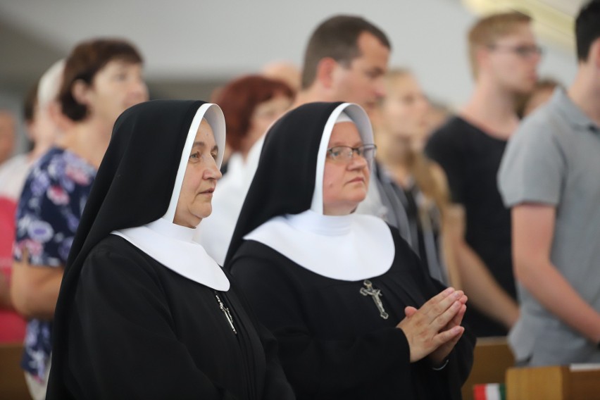 Kraków. Msza św. upamiętniająca konsekrację Bazyliki Bożego Miłosierdzia w Łagiewnikach przez Jana Pawła II