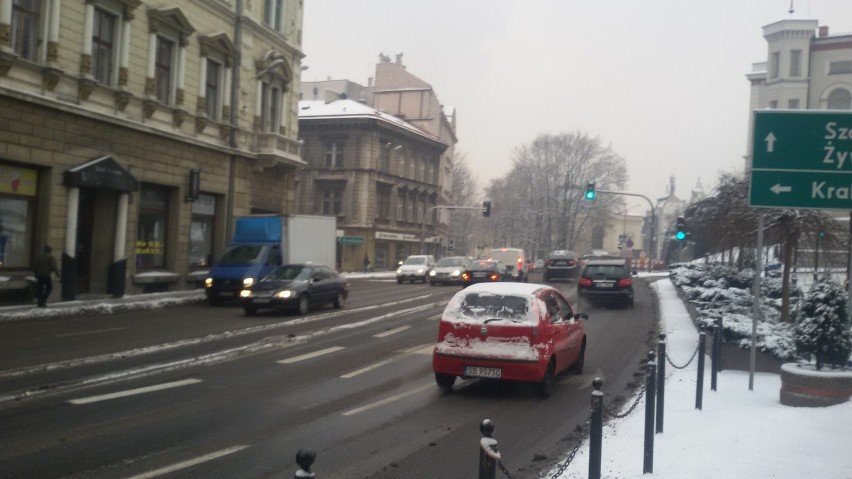 Bielsko-Biała: Sytuacja na bielskich drogach opanowana [ZDJĘCIA]