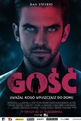 Dan Stevens ukrywa tajemnicę. Zobacz plakat "Gościa"