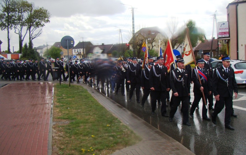 Myszyniec. Dzień Strażaka 2019. Strażacy ochotnicy świętowali 3.05.2019 w Myszyńcu i Wykrocie