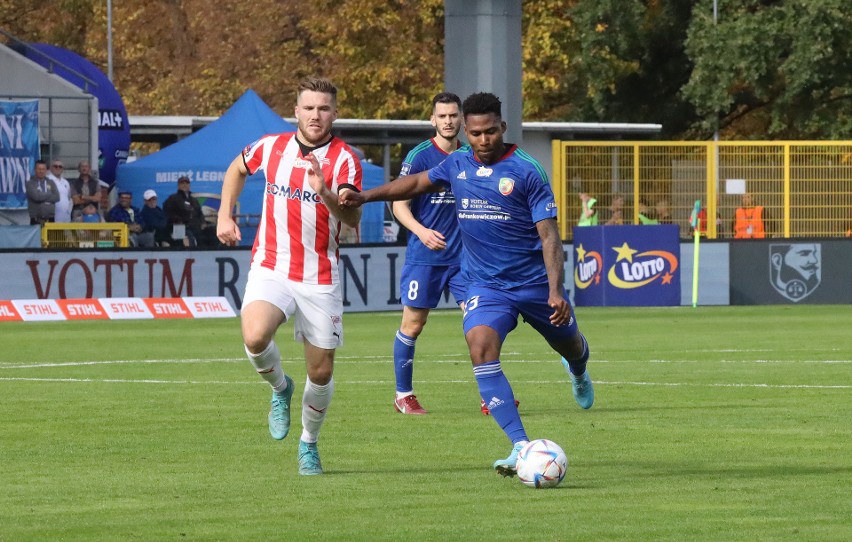 Miedź Legnica - Cracovia 1:1. Remis, który nic nie daje. „Nowy” trener, stare problemy Miedzi (SKRÓT, BRAMKI, GOLE, WIDEO, ZDJĘCIA)