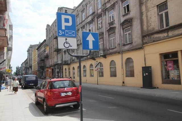 Na tzw. kopertach od 1 grudnia br. będą mogły parkować tylko osoby, które dostaną nowe karty parkingowe.