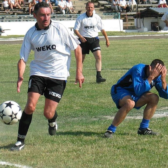 Były zawodnik łodzkich klubów: ŁKS-u i Widzewa Dariusz Podolski występował już na zlotach w Byczynie.