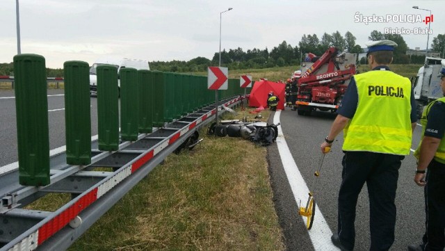 Na zakręcie drogi S1 na węźle Suchy Potok w Bielsku-Białej 4 lipca 2017 r. zginął 34-letni kierowca yamahy