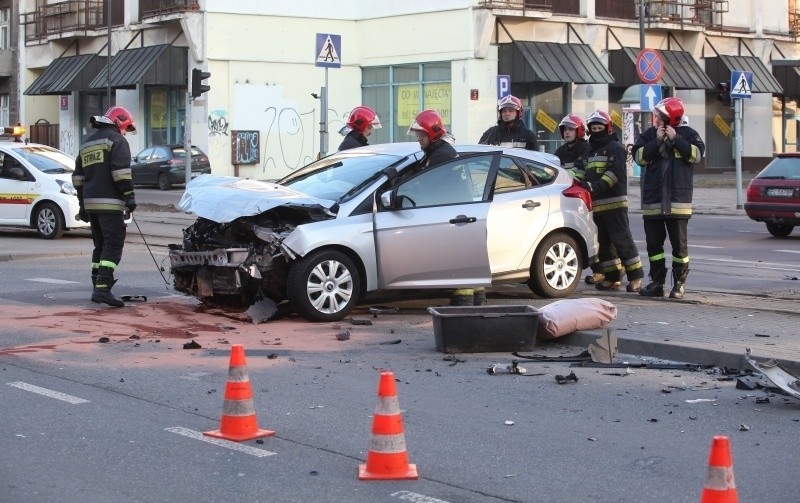 Groźny wypadek na Kościuszki przy Zamenhofa! Są ranni! [FILM, zdjęcia]