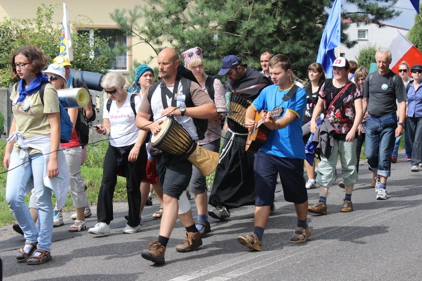 Łódzka pielgrzymka na Jasną Górę 2013 [ZDJĘCIA Z TRASY]