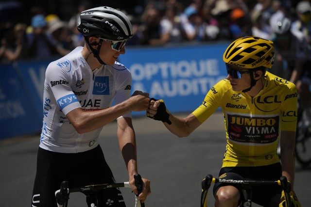 Dwóch gigantów współczesnego kolarstwo Duńczyk Jonas Vingegaard i Tadej Pogacar ze Słowenii chyba już rozstrzygnęło losy tegorocznego Tour de France