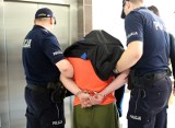 61-latek mieszkający we Wrocławiu oskarżony o handel ludźmi i gwałty. Grozi mu nawet do 25 lat więzienia