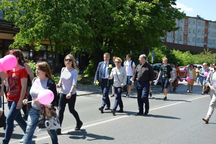 Starachowickie Amazonki, ich przyjaciele i władze przeszły...