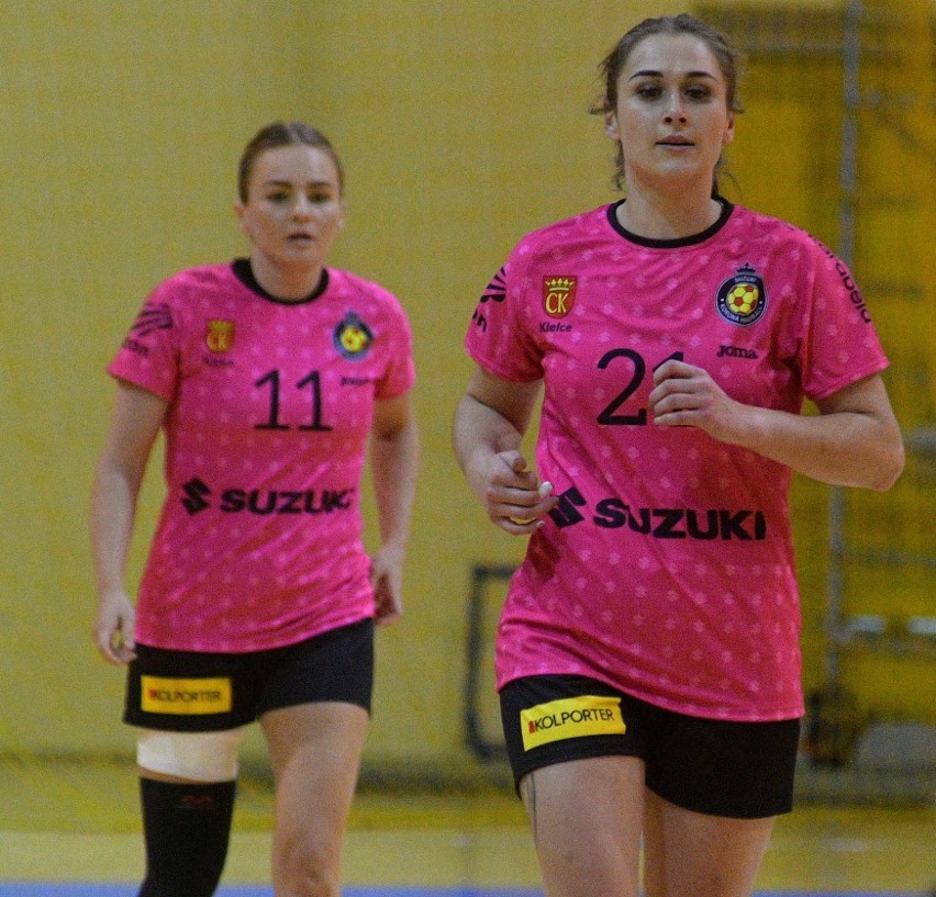 1. liga piłkarek ręcznych. W debiucie pod nową nazwą Suzuki Korona Handball Kielce wysoko wygrała w Radomiu [ZDJĘCIA]