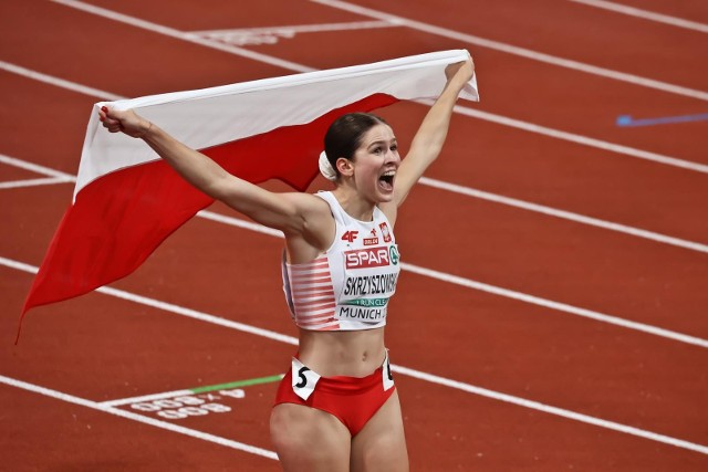 Pia Skrzyszowska wyjeżdża z lekkoatletycznych mistrzostw Europy z dwoma medalami - złotym w biegu na dystansie 100 metrów przez płotki i srebrnym w sztafecie 4x100 metrów