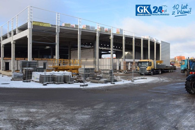 Budowa hali dla firmy Grześkowiak jest na ukończeniu.