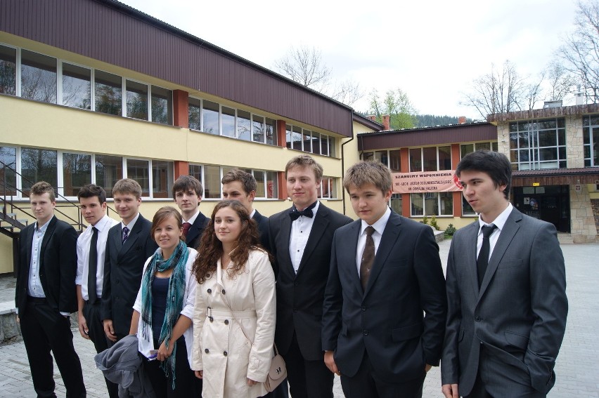 Uczniowie Liceum Ogólnokształcącego z Zakopanego są...