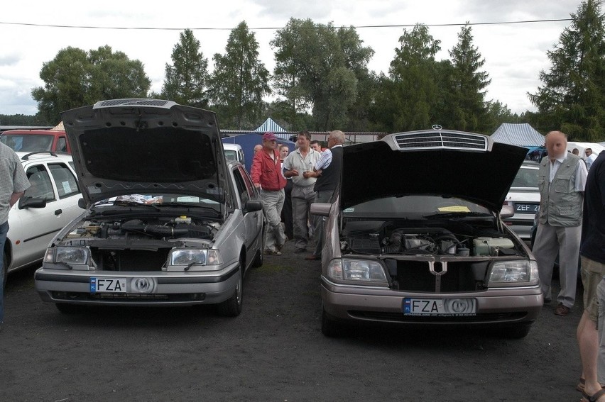 Sprzedać auto, trochę dołożyć i kupić nowe, nawet używane,...