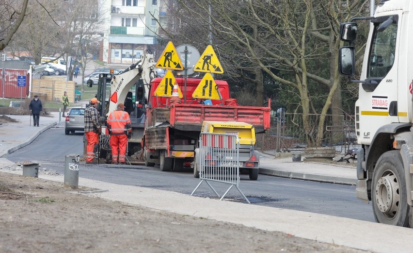 Prace remontowe i zamknięcie ulicy Jodłowej w Szczecinie. Co nowego na budowie? Sprawdzamy stan prac. ZDJĘCIA