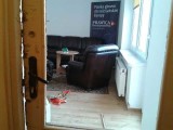 Włamanie do biura poselskiego w Toruniu. Przeszukano także inne pomieszczenia w kamienicy przy ulicy Przedzamcze