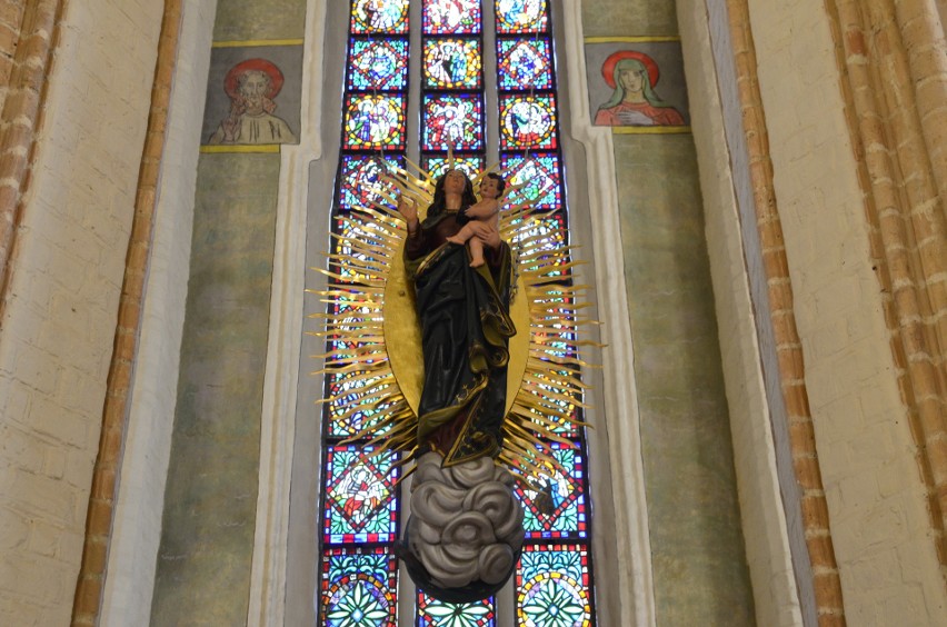 Kościół pw. Najświętszej Marii Panny in Summo jest...