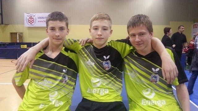 Złota drużyna z Torunia. Od lewej: Jakub Chojecki, Tomasz Kotowski, Damian Węderlich.