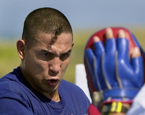 Hector "Macho&#8221; Camacho, gwiazdor boksu z Portoryko, kilka dni temu stracił życie. Został śmiertelnie postrzelony w rodzinnym Bayamon.