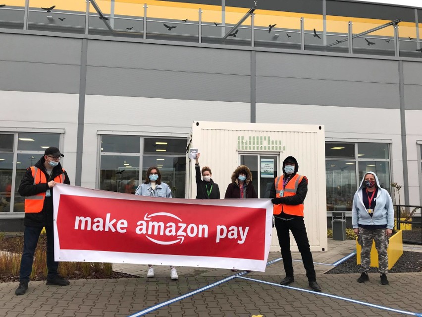 "Make Amazon pay" - do akcji przyłączyli się pracownicy...