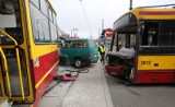 8 osób rannych na trasie W-Z! Zderzenie tramwaju, autobusu MPK i busa [zdjęcia, FILM]