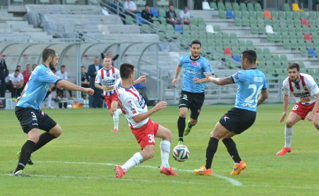 Miroslav Covilo (w środku) tym razem nie zdobył gola w Bielsku-Białej, ale wyręczył go Boubacar Dialiba