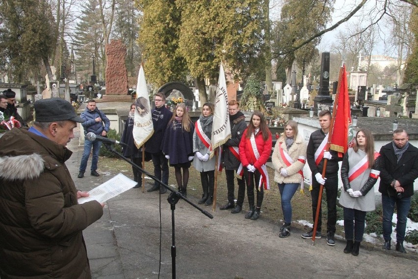 W Kielcach uczczono pamięć Polaków wywiezionych do rosyjskich łagrów (WIDEO, zdjęcia)