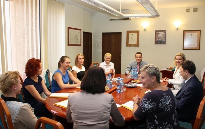 Prezydent Łomży wręczył nominacje nauczycielom (zdjęcia)
