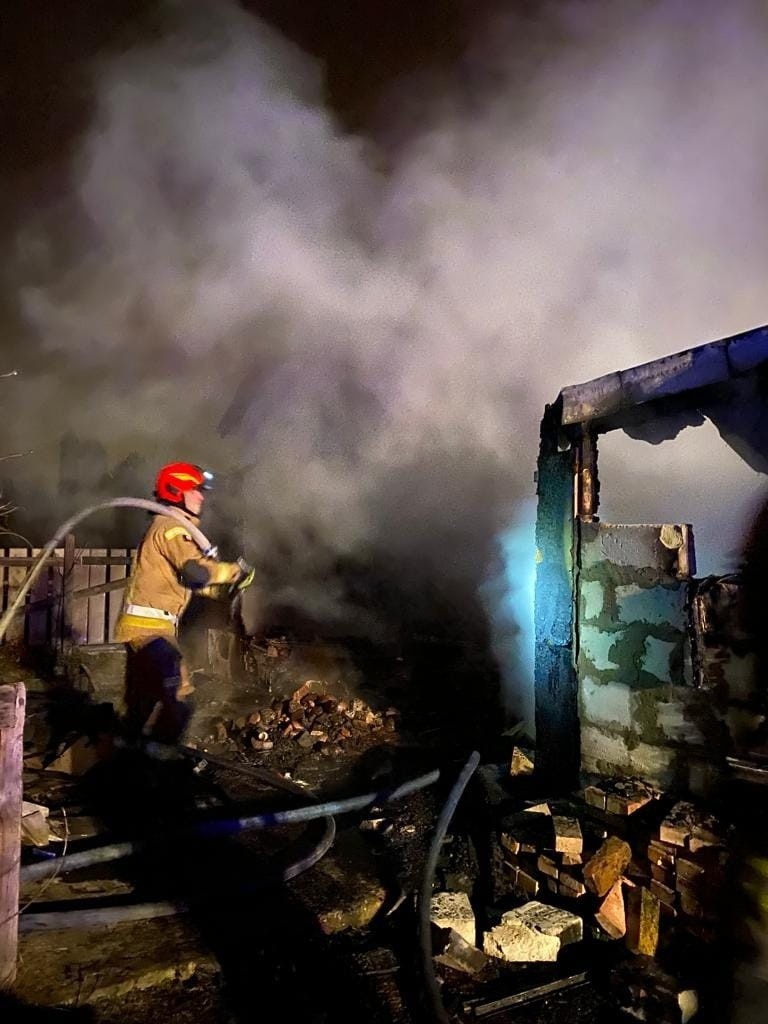 W Toruniu doszło do pożaru altany