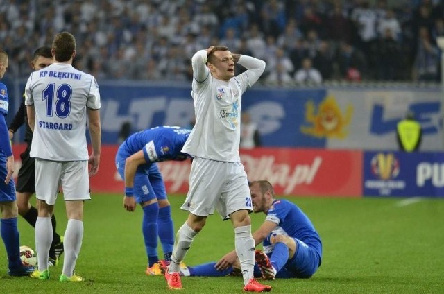 Łukasz Kosakiewicz w trakcie półfinałowego meczu z Lechem Poznań w Pucharze Polski.