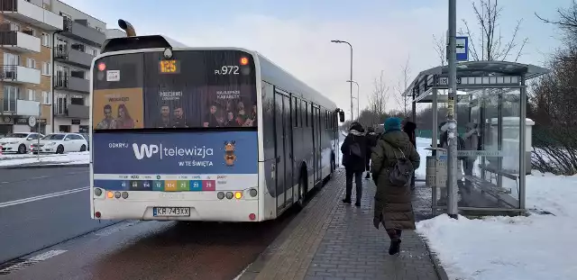 Trasa autobusu 125 zostanie wydłużona do Dworca Głównego Wschód. Jednocześnie wydłużona będzie także linia 163, a „425” zostanie zastąpiona autobusem 195