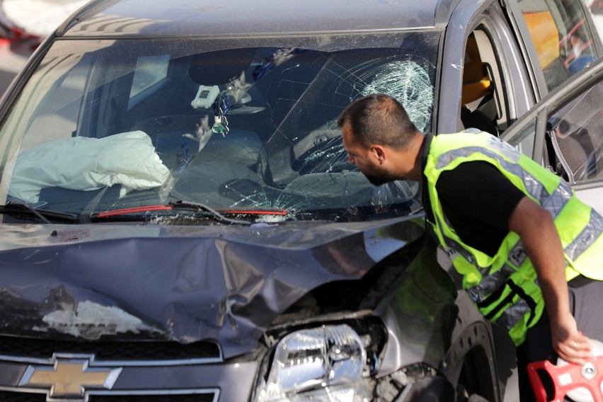 Zamach terrorystyczny w Jerozolimie. Sprawca wjechał samochodem w tłum ludzi