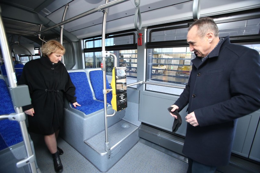 Prezentacja nowych autobusów mercedes citaro 2