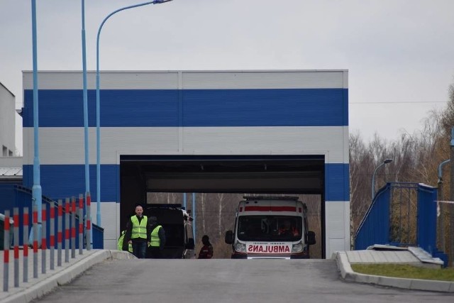 W szpitalu na Parkitce zamknięto OIOM i blok operacyjny Zobacz kolejne zdjęcia. Przesuwaj zdjęcia w prawo - naciśnij strzałkę lub przycisk NASTĘPNE