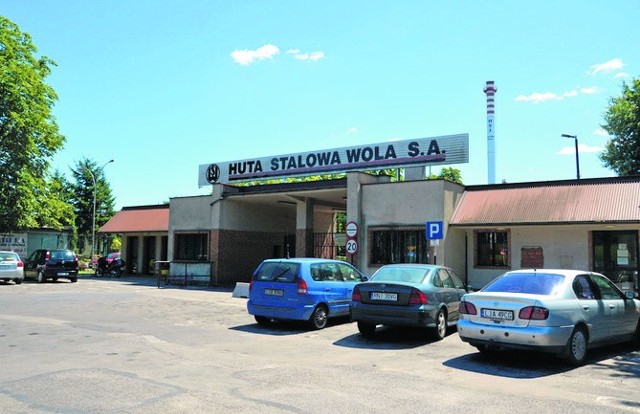 Brama numer 1 Huty Stalowa Wola, gdzie za wjazd pojazdami do różnych prywatnych spółek trzeba wnosić opłaty