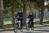 Policjanci z Chełma mają nowe jednoślady do patroli. To rowery elektryczne. Zobacz zdjęcia